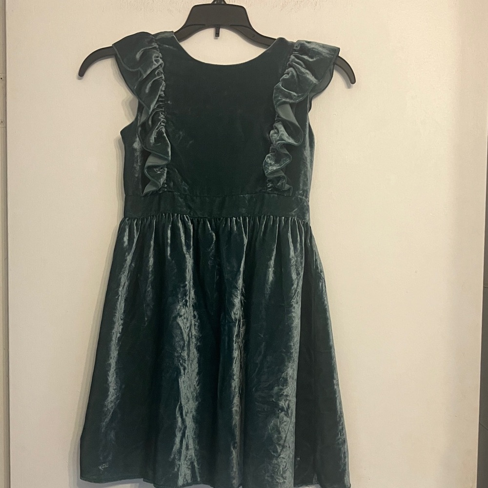J.crew crew cuts Girls ruffle shoulder velvet zip back dress size 7 girls flawed